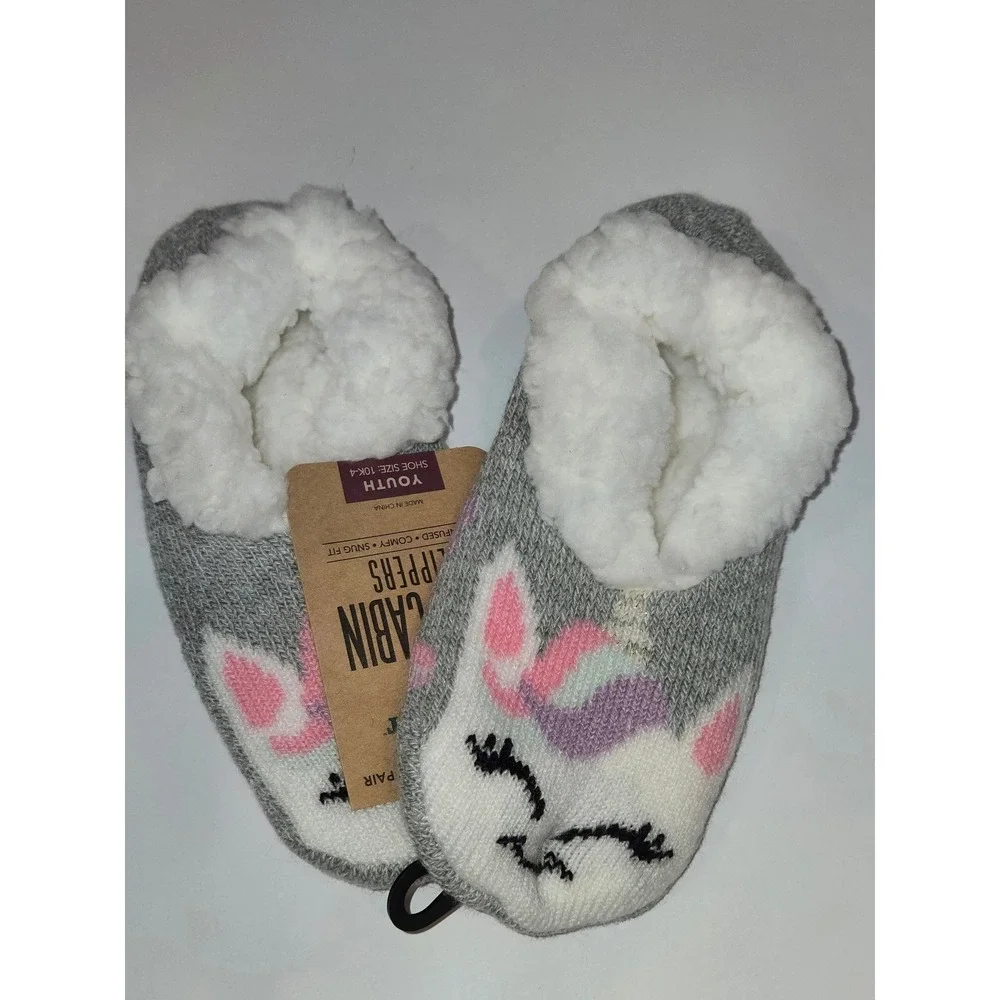 Northeast Outfitters Cozy Cabin Unicorn Slippers Youth‎ Size 10K-4 Gray
